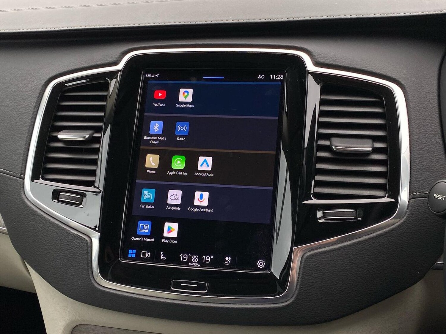 Used Volvo XC90 2023 for sale - 78191078: Photo 43