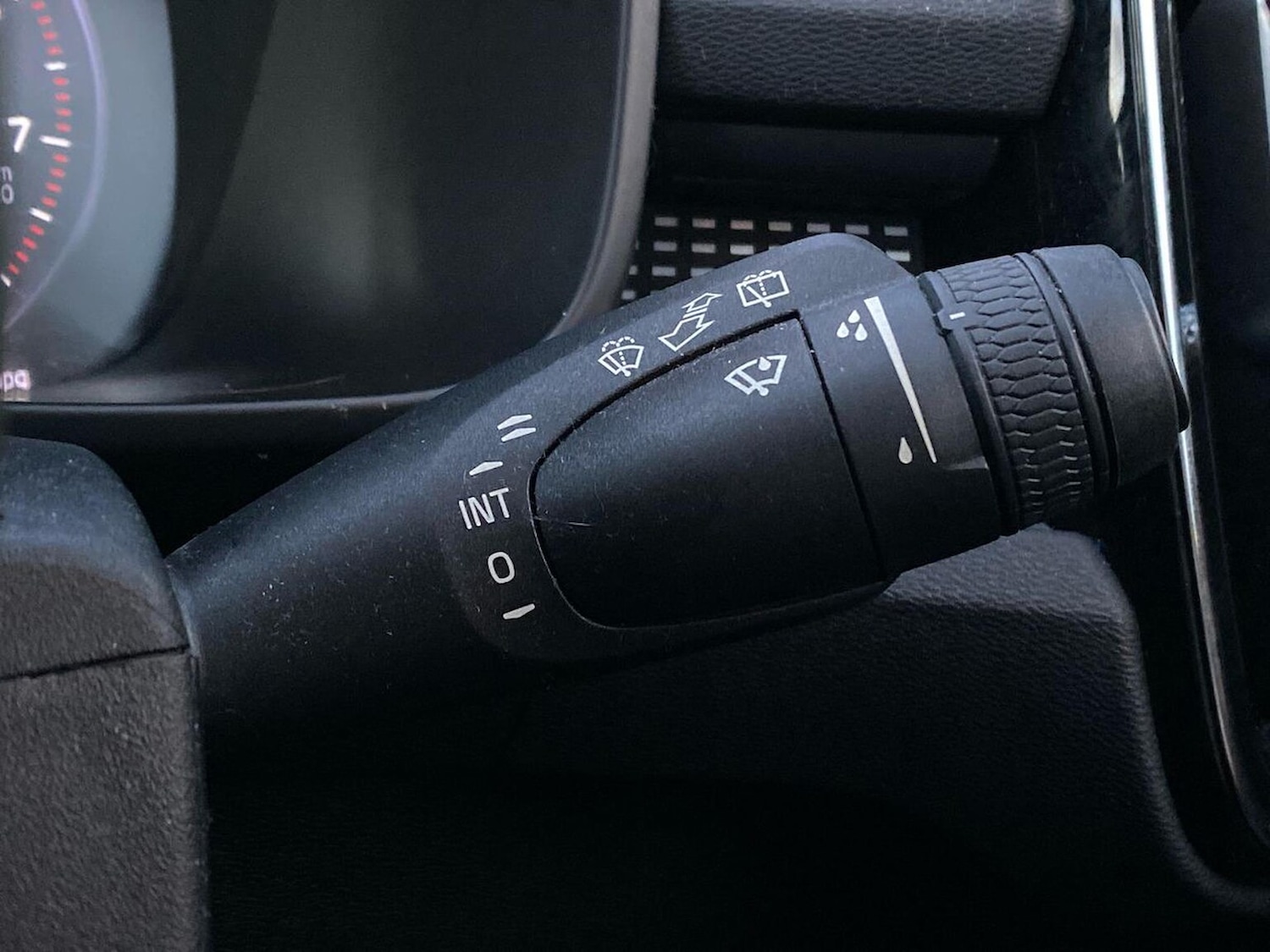 Used Volvo XC40 2021 for sale - 76855433: Photo 28