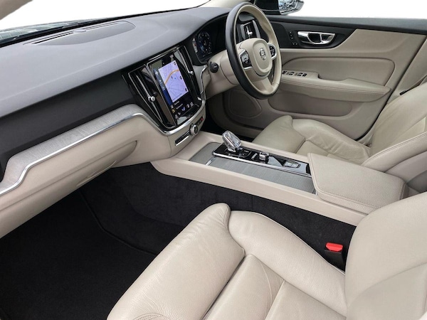 Used Volvo S60 2021 for sale - 76299439: Photo 8