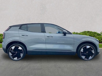 Used Volvo EX30 2025 for sale - 77489317: Photo