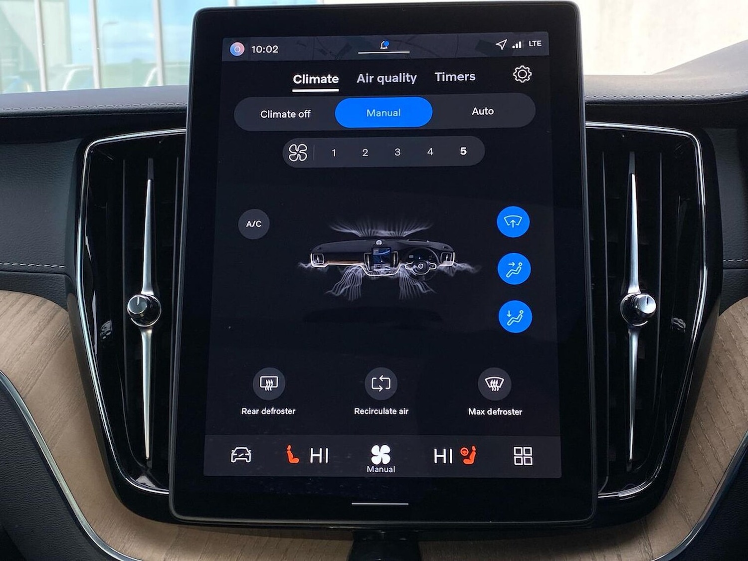 Used Volvo XC60 2025 for sale - 77984050: Photo 25