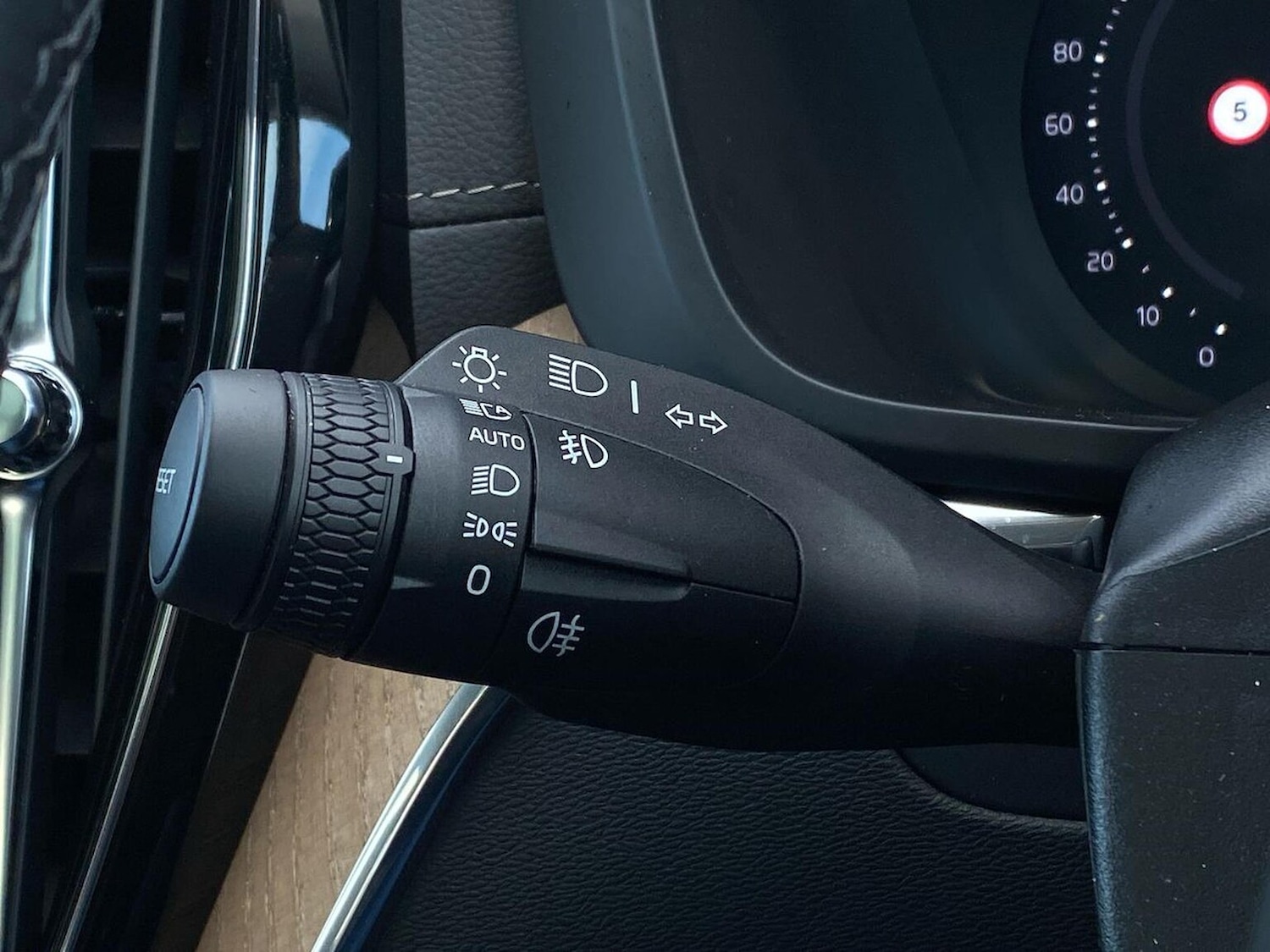 Used Volvo XC60 2025 for sale - 77984050: Photo 29