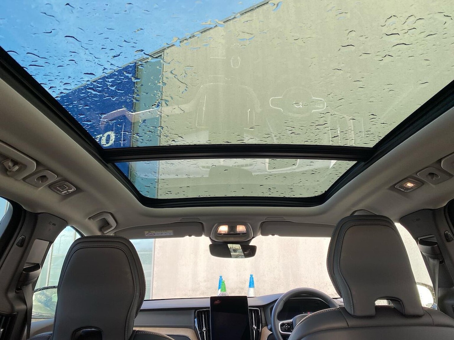 Used Volvo XC60 2025 for sale - 77984050: Photo 32