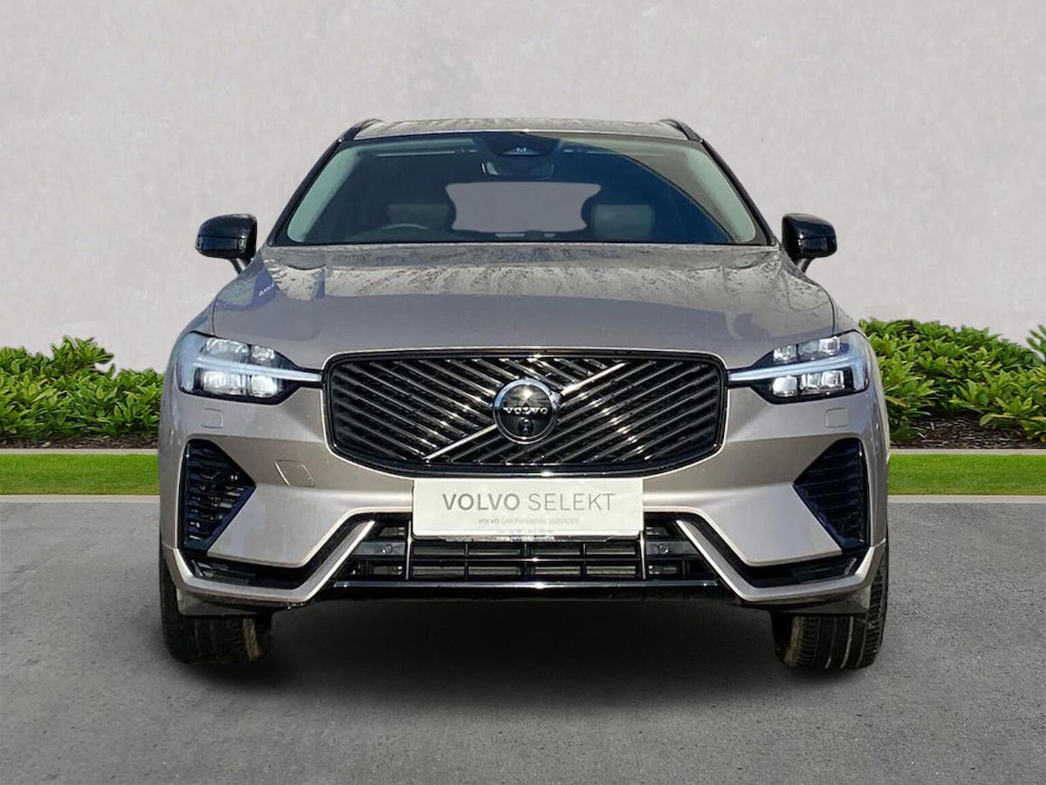 Used Volvo XC60 2025 for sale - 77984050: Photo 5