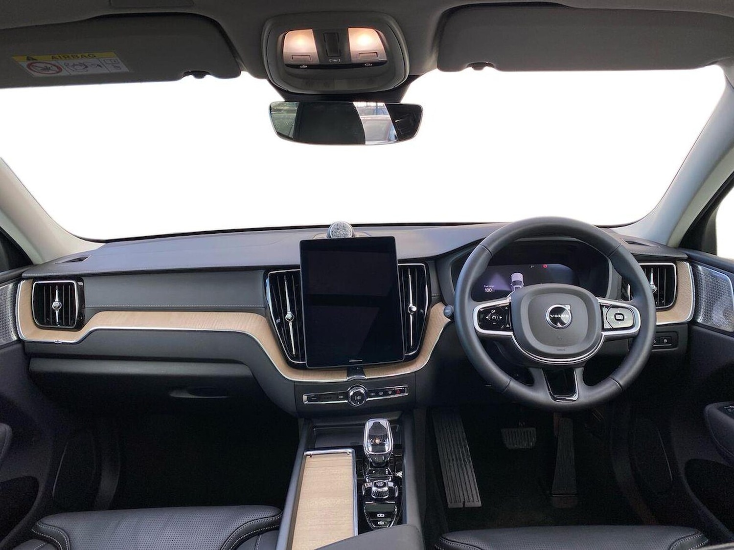 Used Volvo XC60 2025 for sale - 77984050: Photo 8