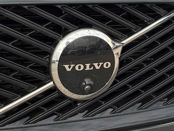 Used Volvo XC60 2025 for sale - 79705660: Photo