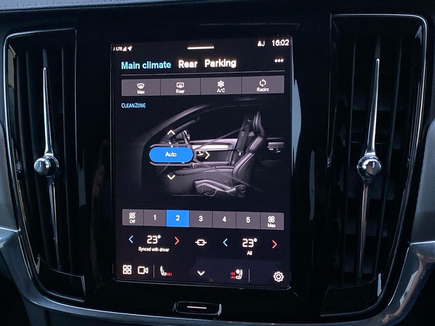 Used Volvo V90 2022 for sale - 77508645: Photo 25