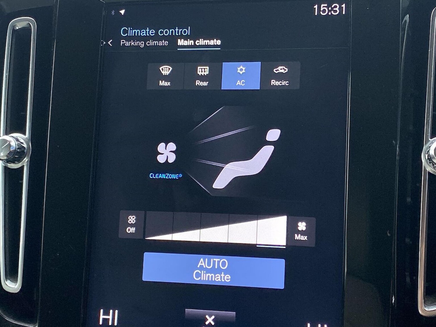 Used Volvo XC40 2018 for sale - 76164956: Photo 26