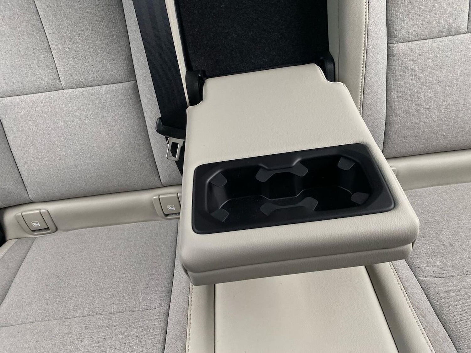 Used Volvo XC40 2018 for sale - 76164956: Photo 33
