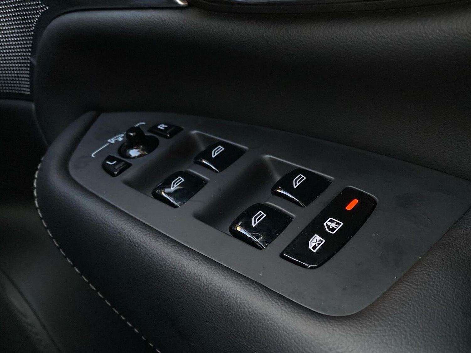 Used Volvo XC90 2024 for sale - 77572946: Photo 21