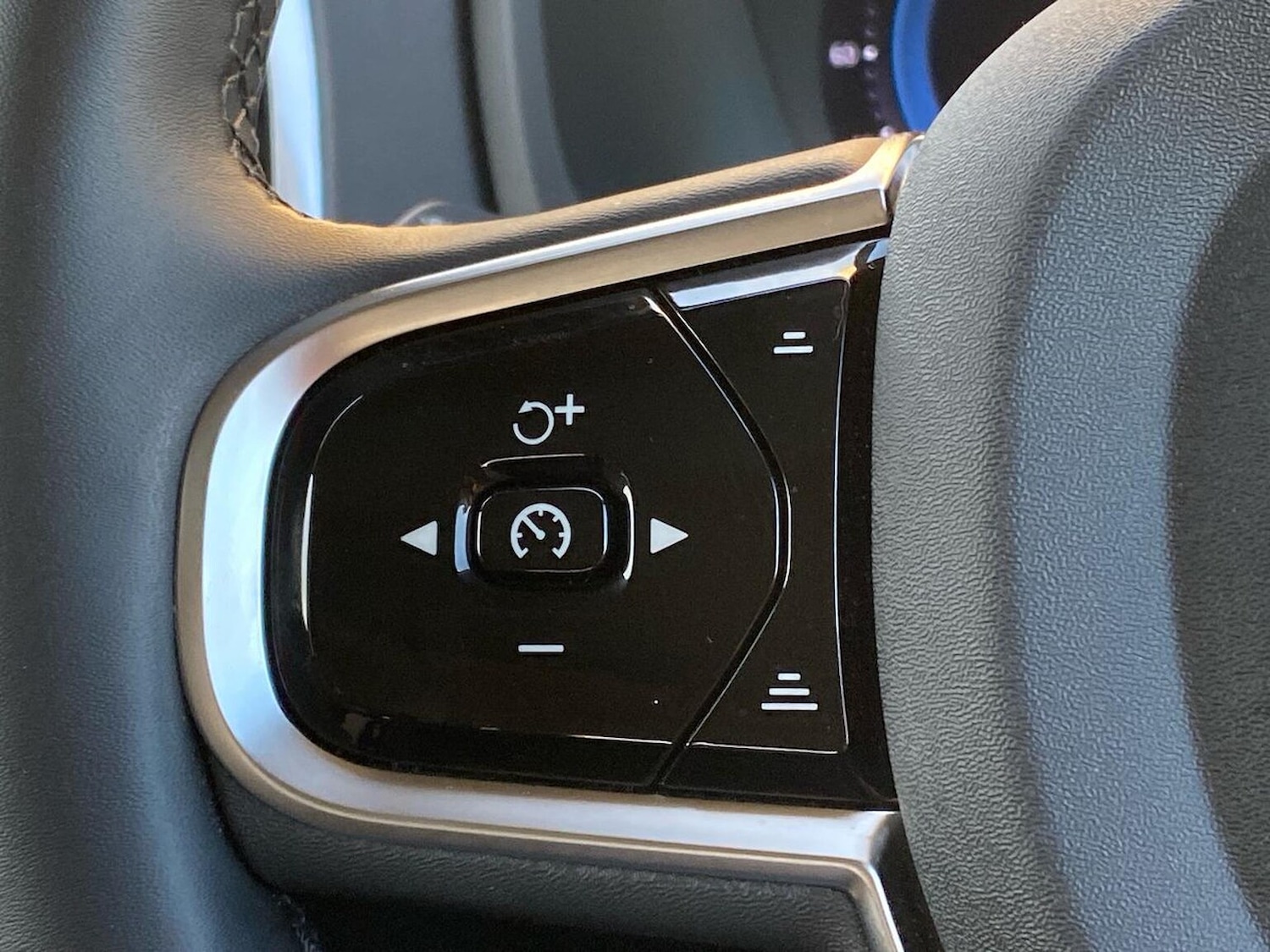 Used Volvo XC90 2024 for sale - 77572946: Photo 27