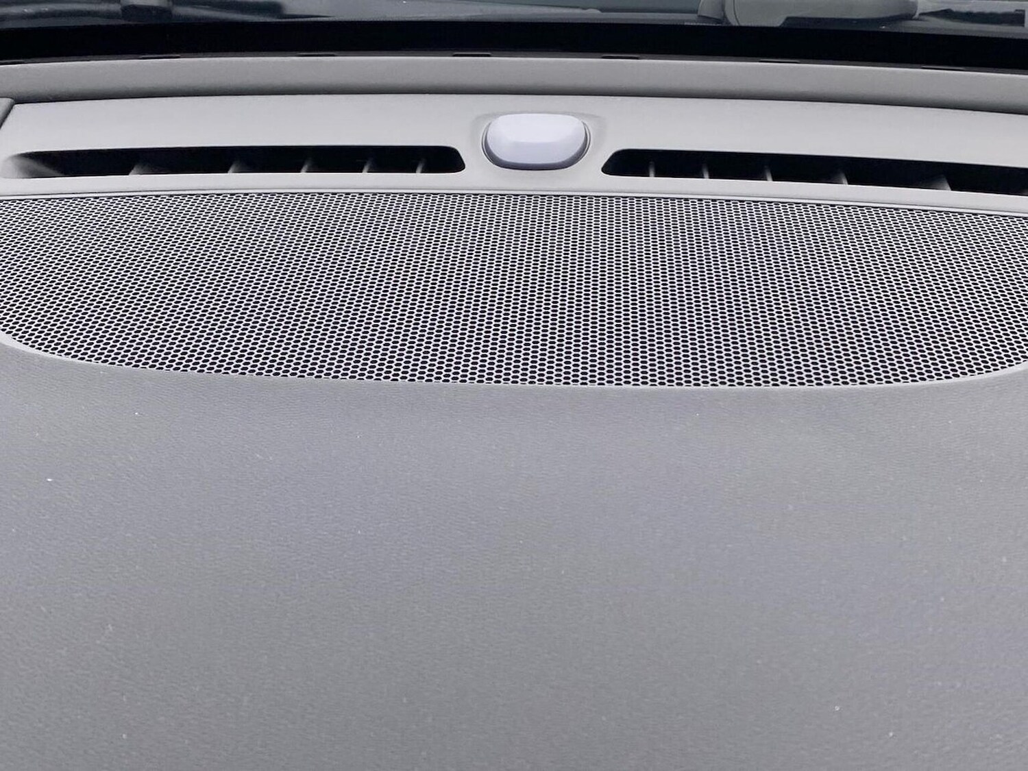 Used Volvo XC40 2025 for sale - 77489345: Photo 31