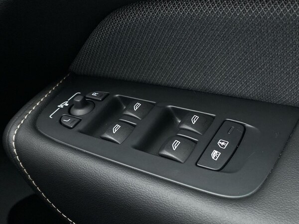 Used Volvo XC60 2024 for sale - 76264356: Photo 21