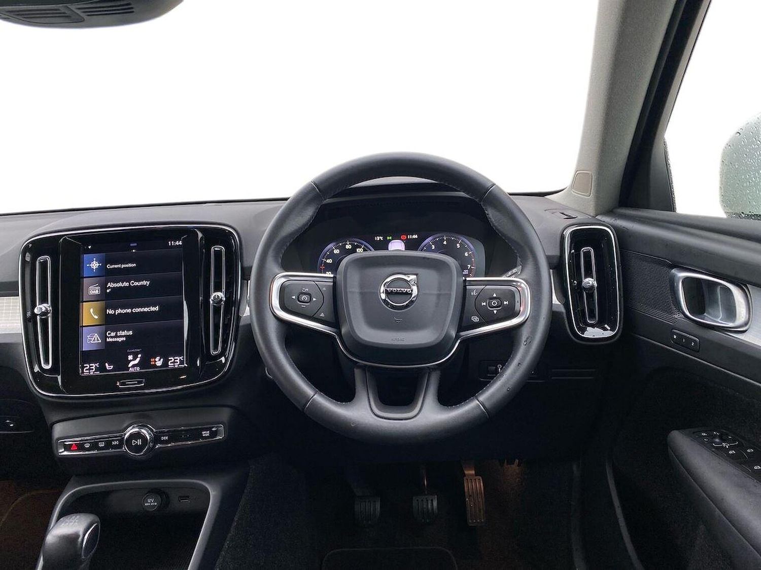 Used Volvo XC40 2019 for sale - 76706433: Photo 10