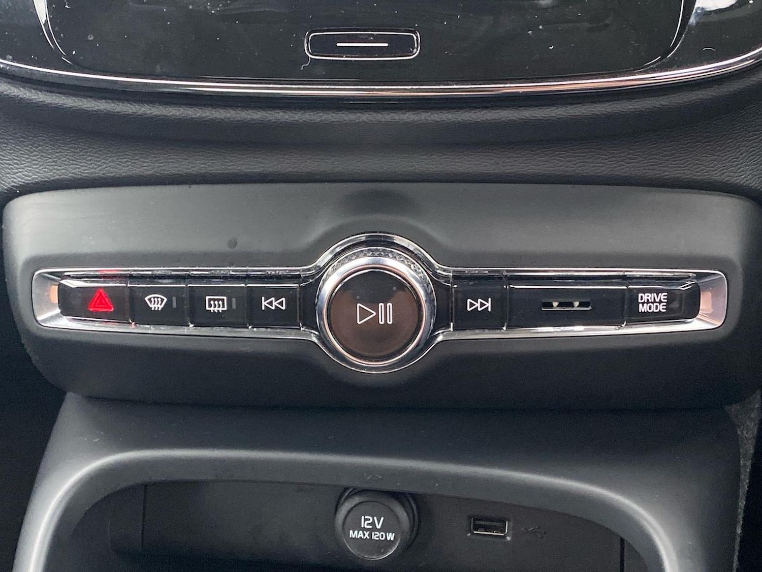 Used Volvo XC40 2019 for sale - 76706433: Photo 13