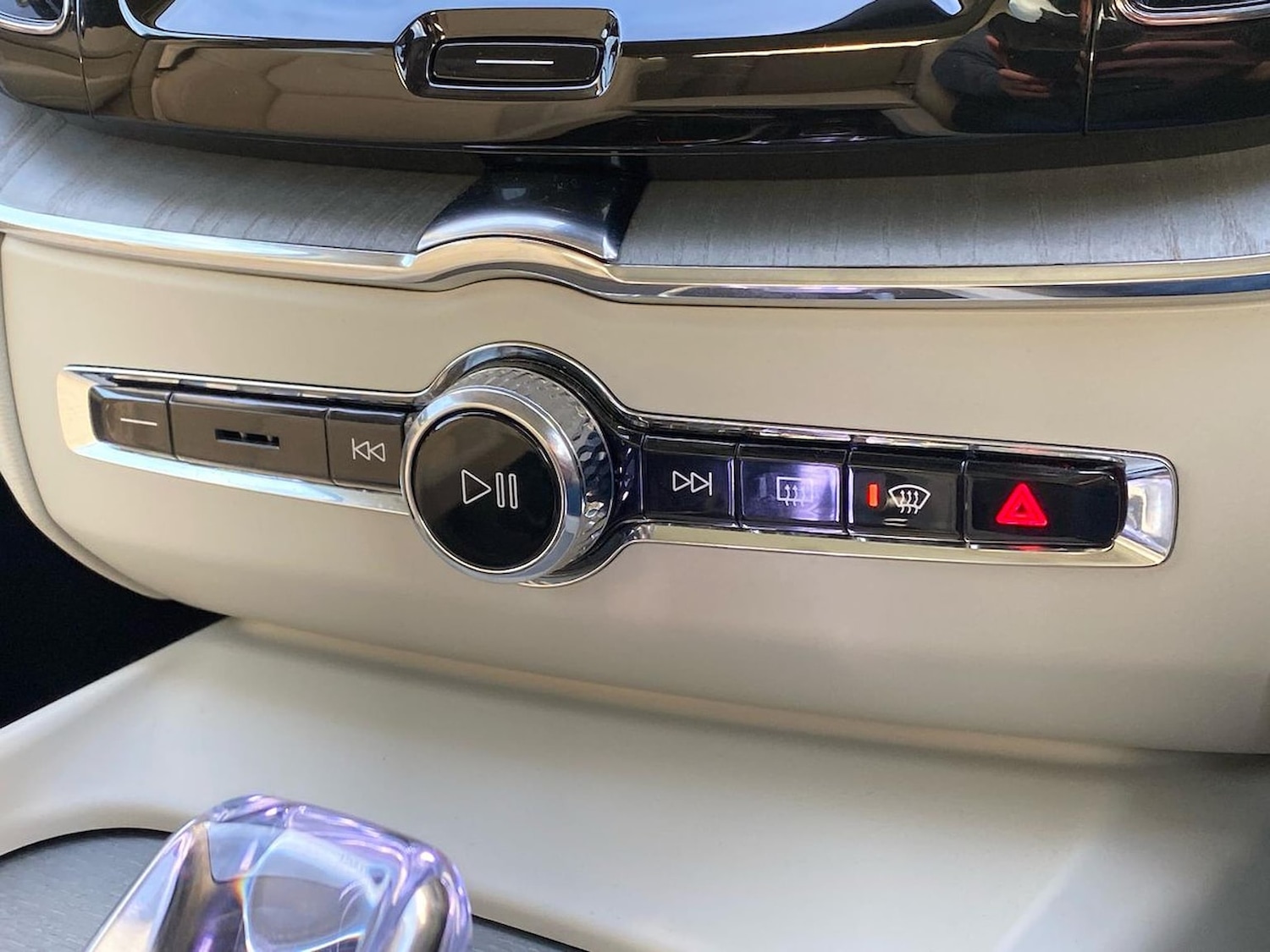 Used Volvo XC60 2025 for sale - 77059809: Photo 14