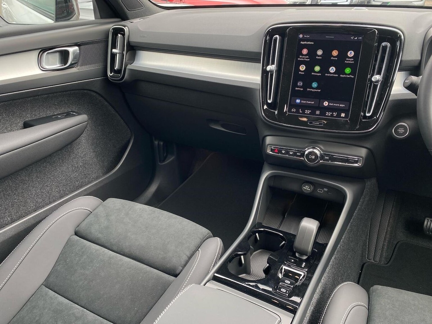 Used Volvo XC40 2025 for sale - 76114362: Photo 13