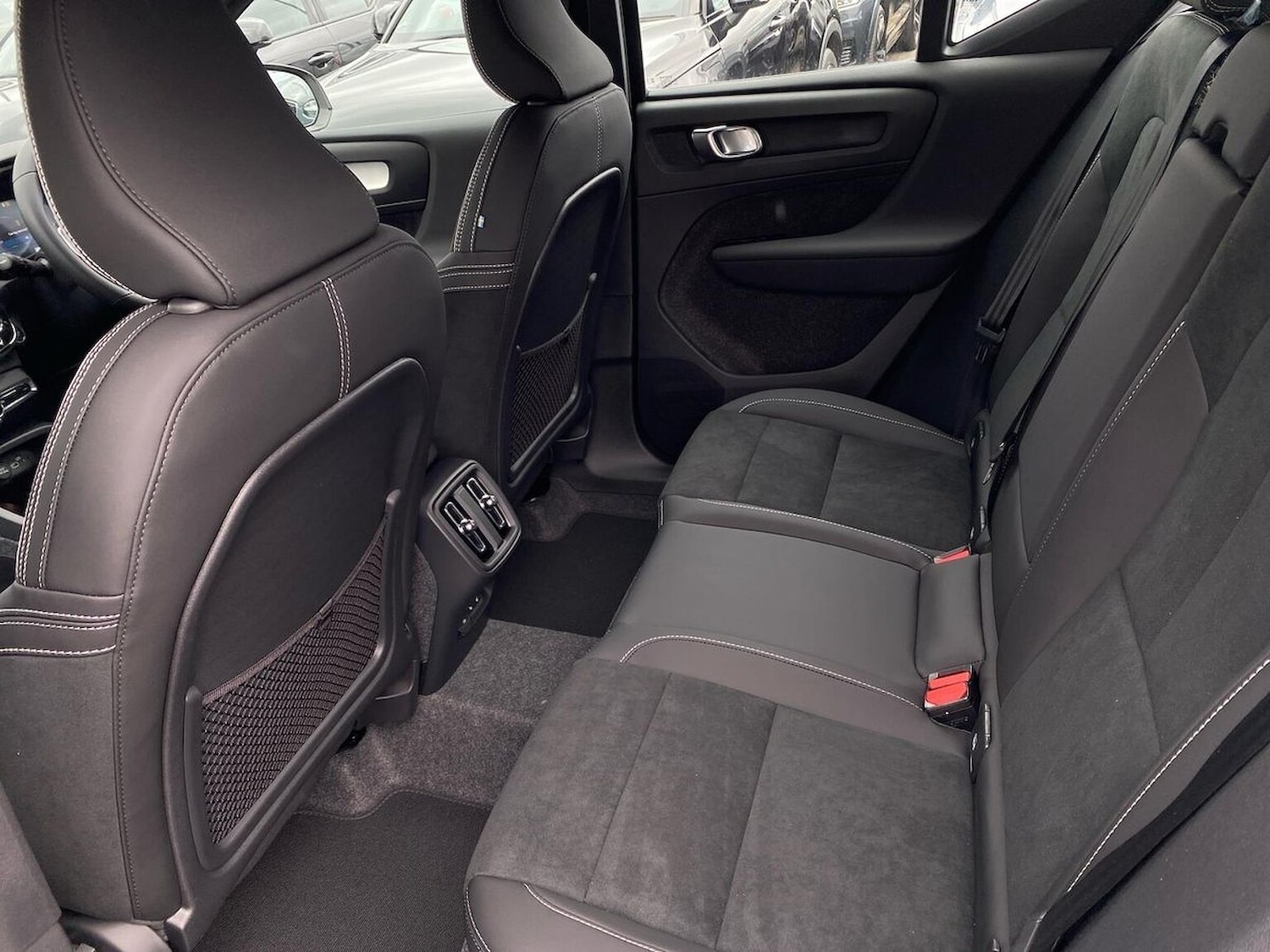 Used Volvo XC40 2025 for sale - 76114362: Photo 16