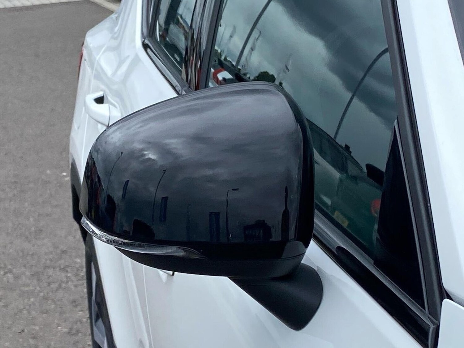 Used Volvo XC40 2025 for sale - 76114362: Photo 38