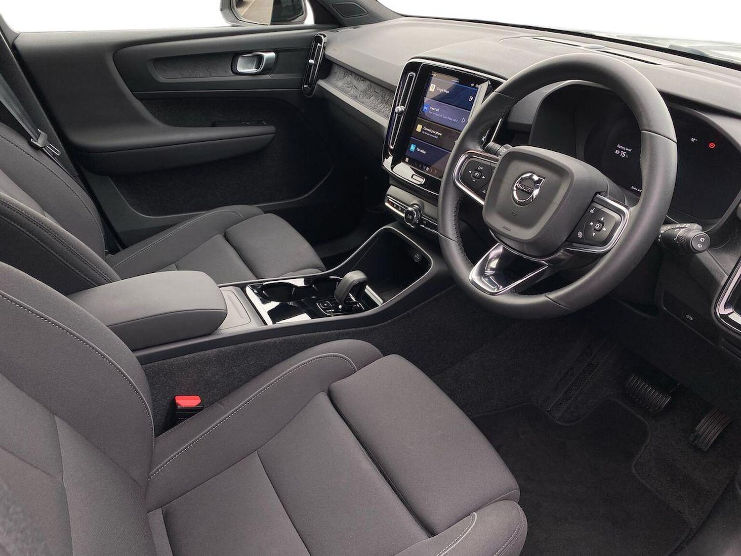 Used Volvo XC40 2023 for sale - 76171594: Photo 16