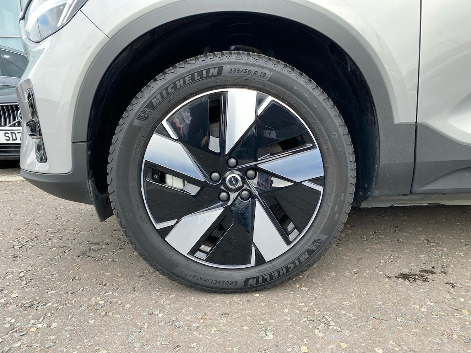 Used Volvo XC40 2023 for sale - 76171594: Photo 7