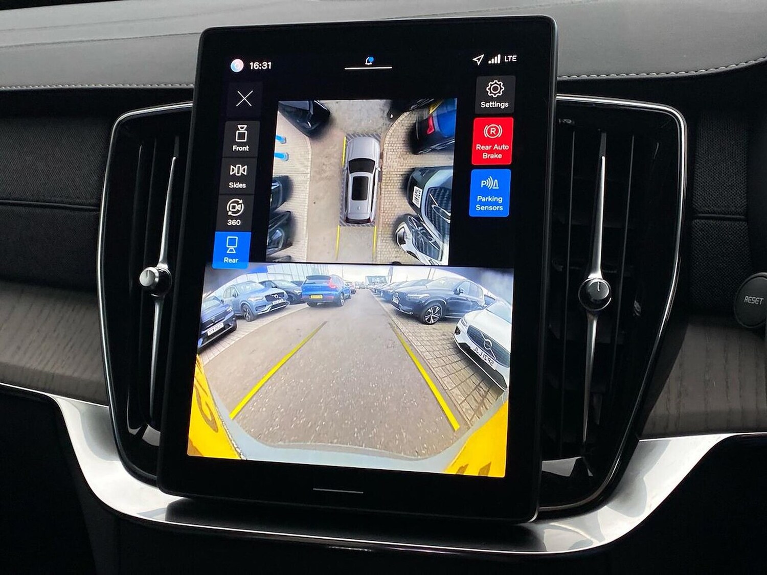 Used Volvo XC90 2025 for sale - 78191087: Photo 25