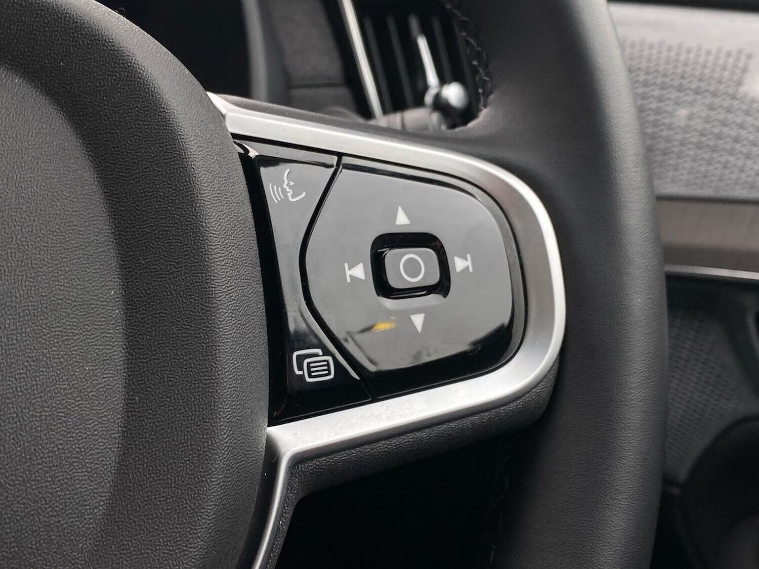 Used Volvo XC90 2025 for sale - 78191087: Photo 28