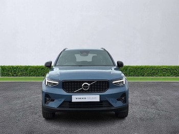 Used Volvo XC40 2023 for sale - 79067786: Photo