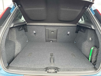 Used Volvo XC40 2023 for sale - 79067786: Photo