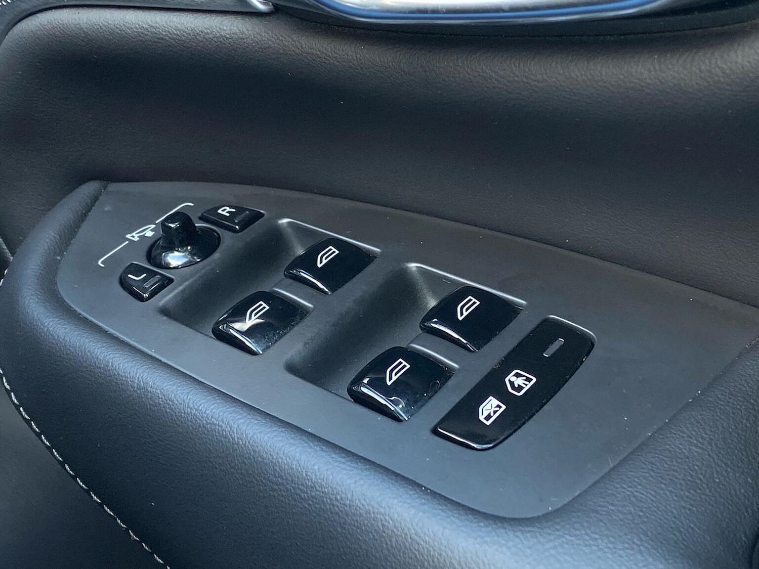 Used Volvo XC90 2024 for sale - 78191232: Photo 23