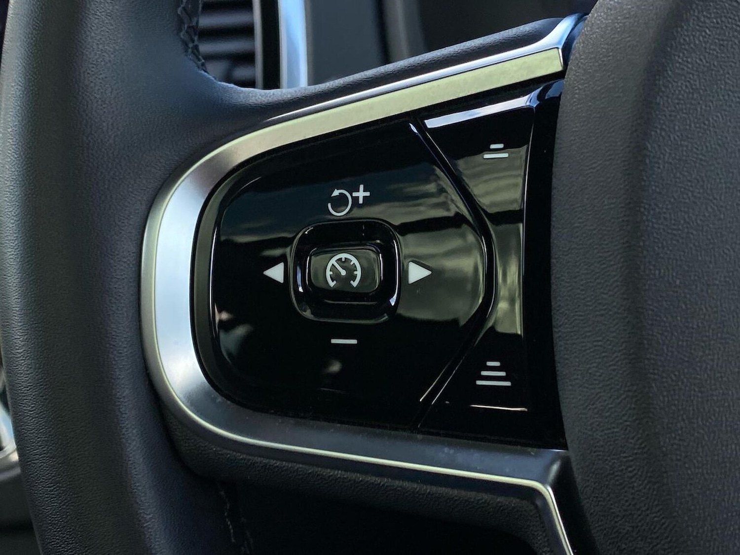 Used Volvo XC90 2024 for sale - 78191232: Photo 29