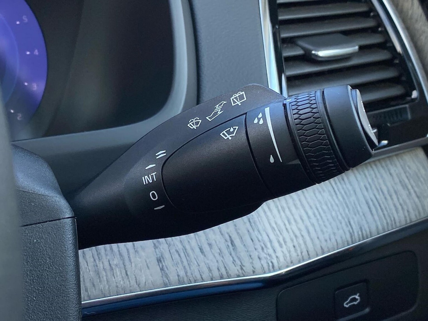 Used Volvo XC90 2024 for sale - 78191232: Photo 30