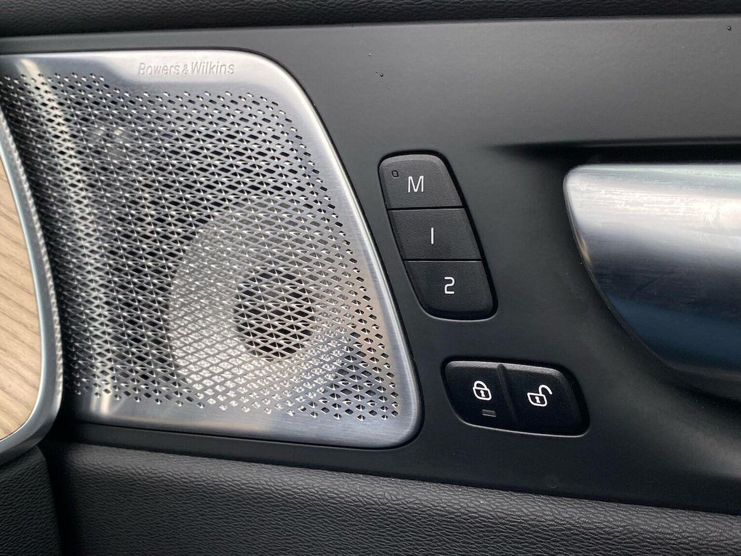 Used Volvo XC60 2025 for sale - 77901699: Photo 36