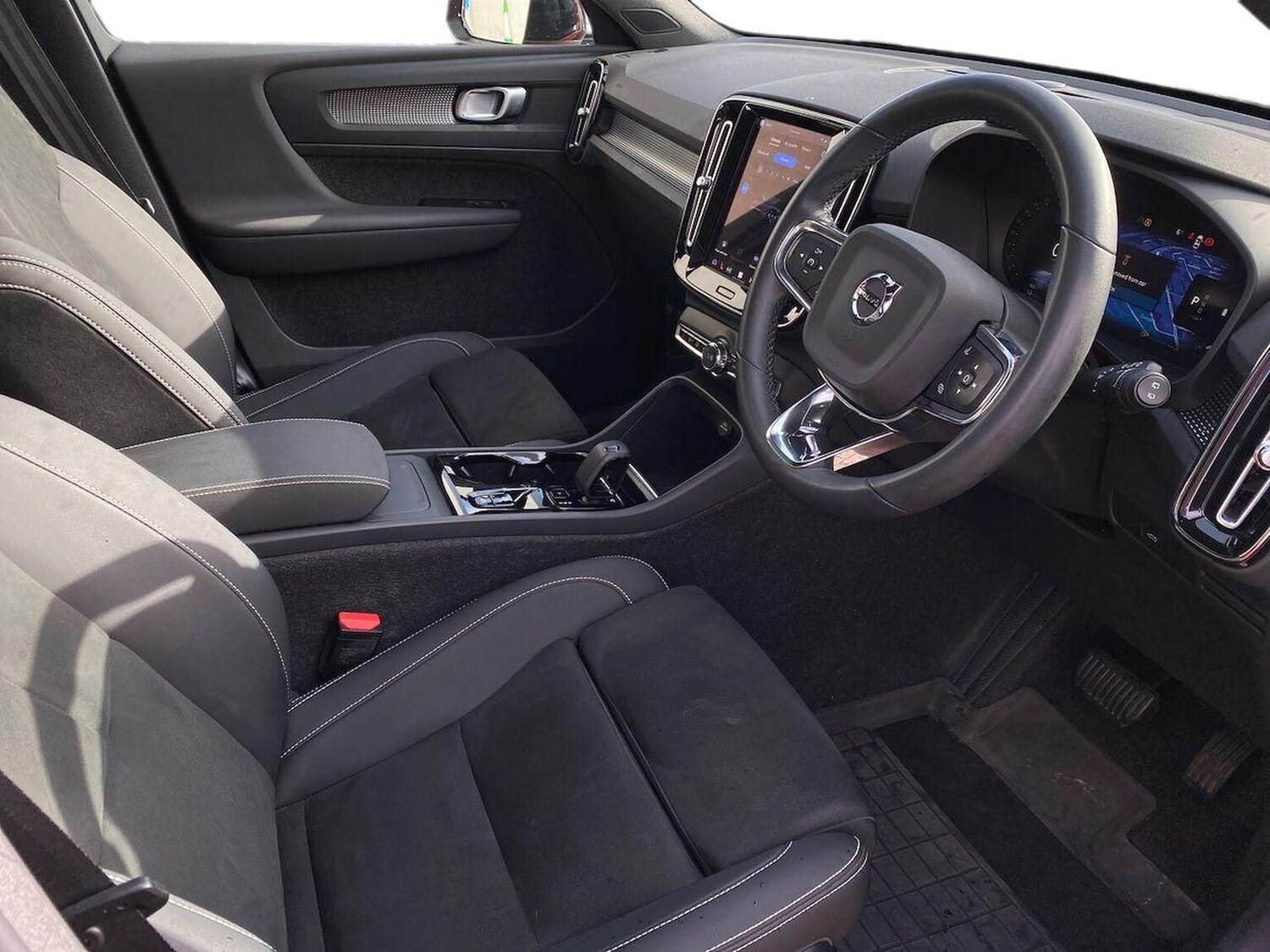 Used Volvo XC40 2022 for sale - 78191093: Photo 17