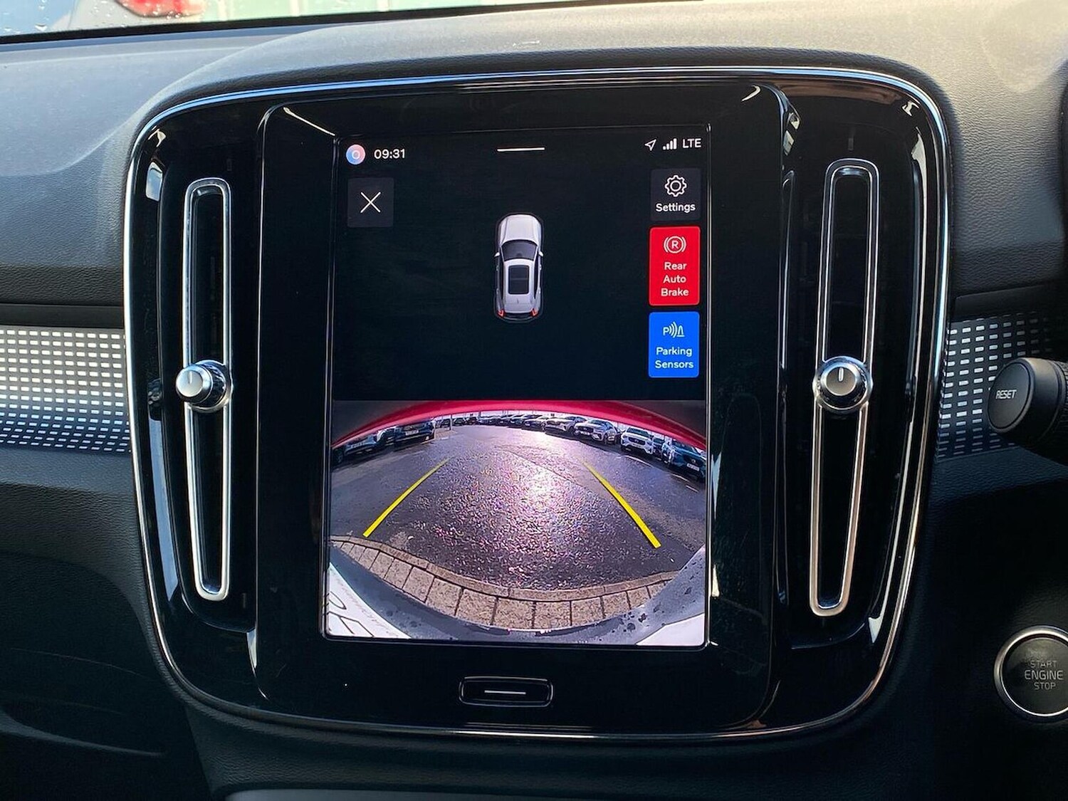 Used Volvo XC40 2022 for sale - 78191093: Photo 25