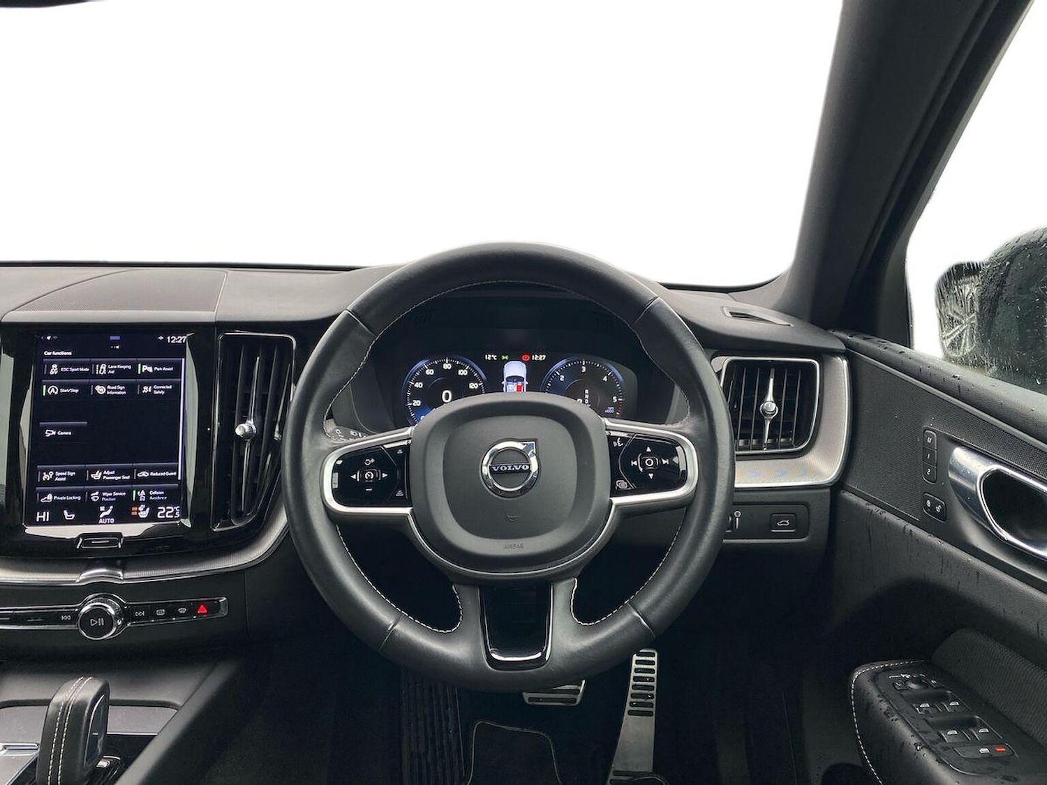 Used Volvo XC60 2021 for sale - 76174210: Photo 10