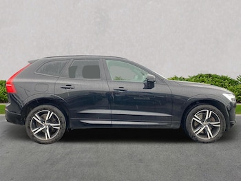 Used Volvo XC60 2021 for sale - 76174210: Photo 4