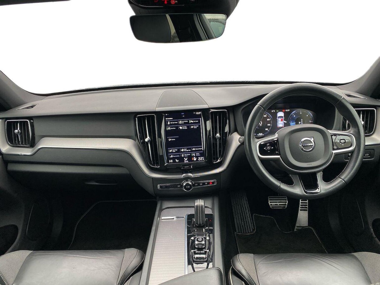 Used Volvo XC60 2021 for sale - 76174210: Photo 9