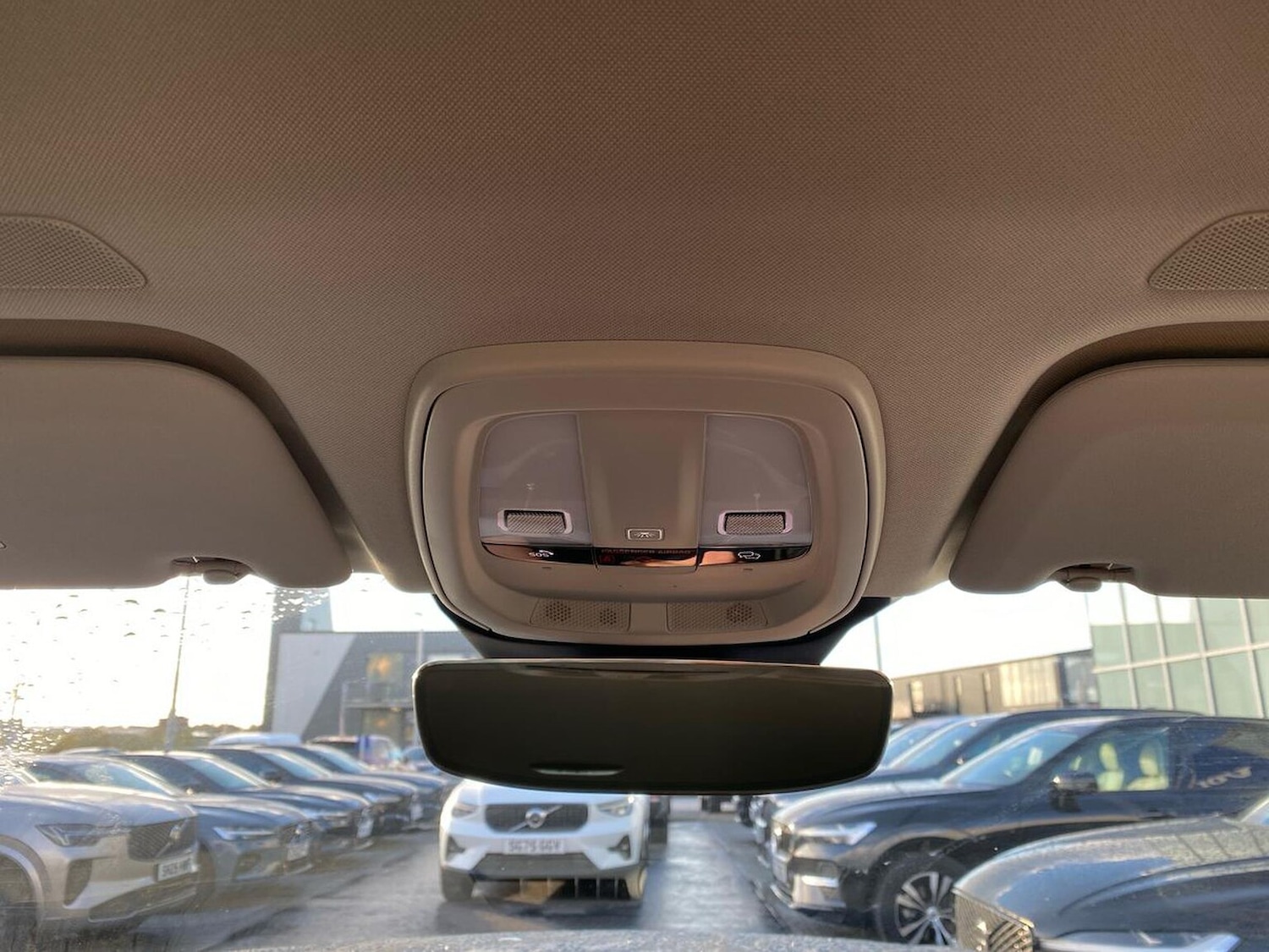 Used Volvo XC60 2023 for sale - 76396925: Photo 15