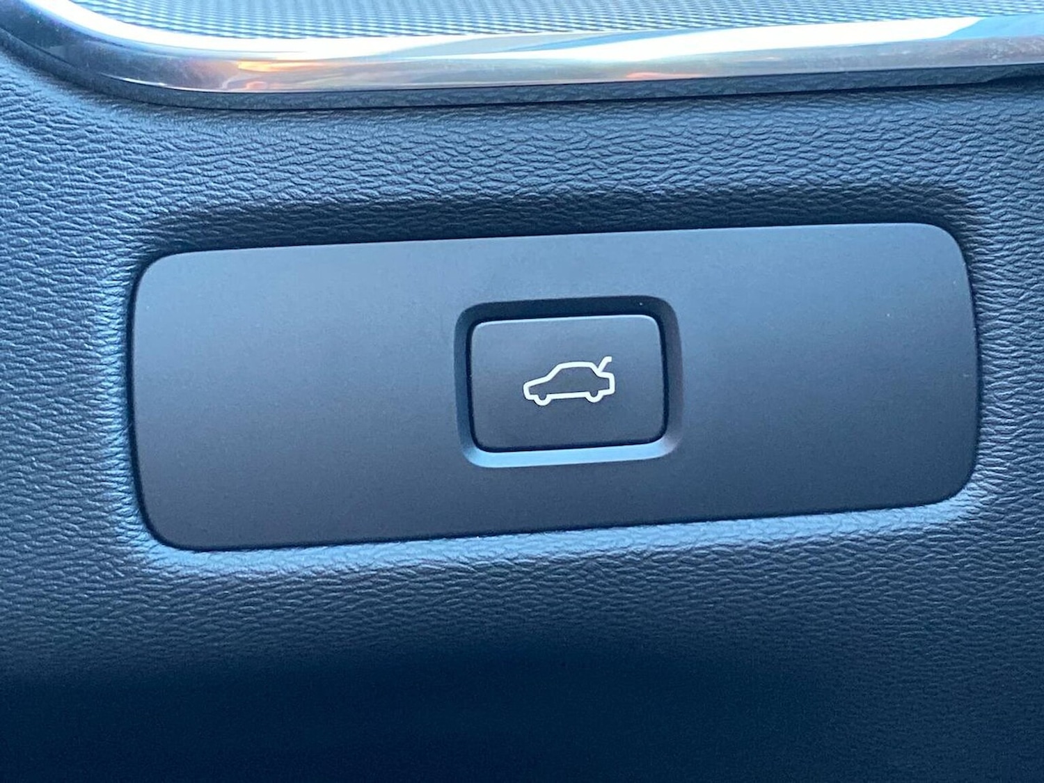 Used Volvo XC60 2023 for sale - 76396925: Photo 23