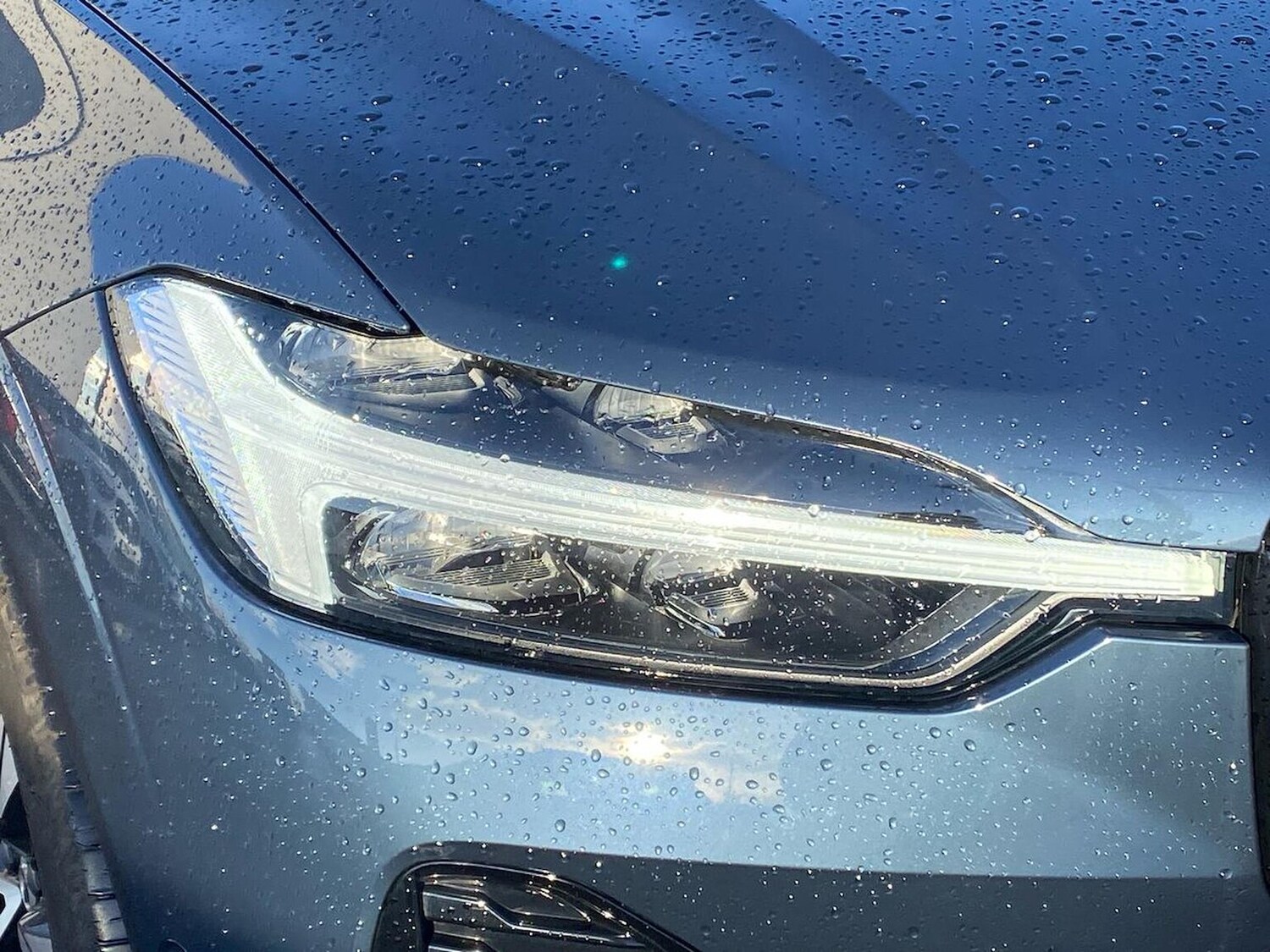 Used Volvo XC60 2023 for sale - 76396925: Photo 33