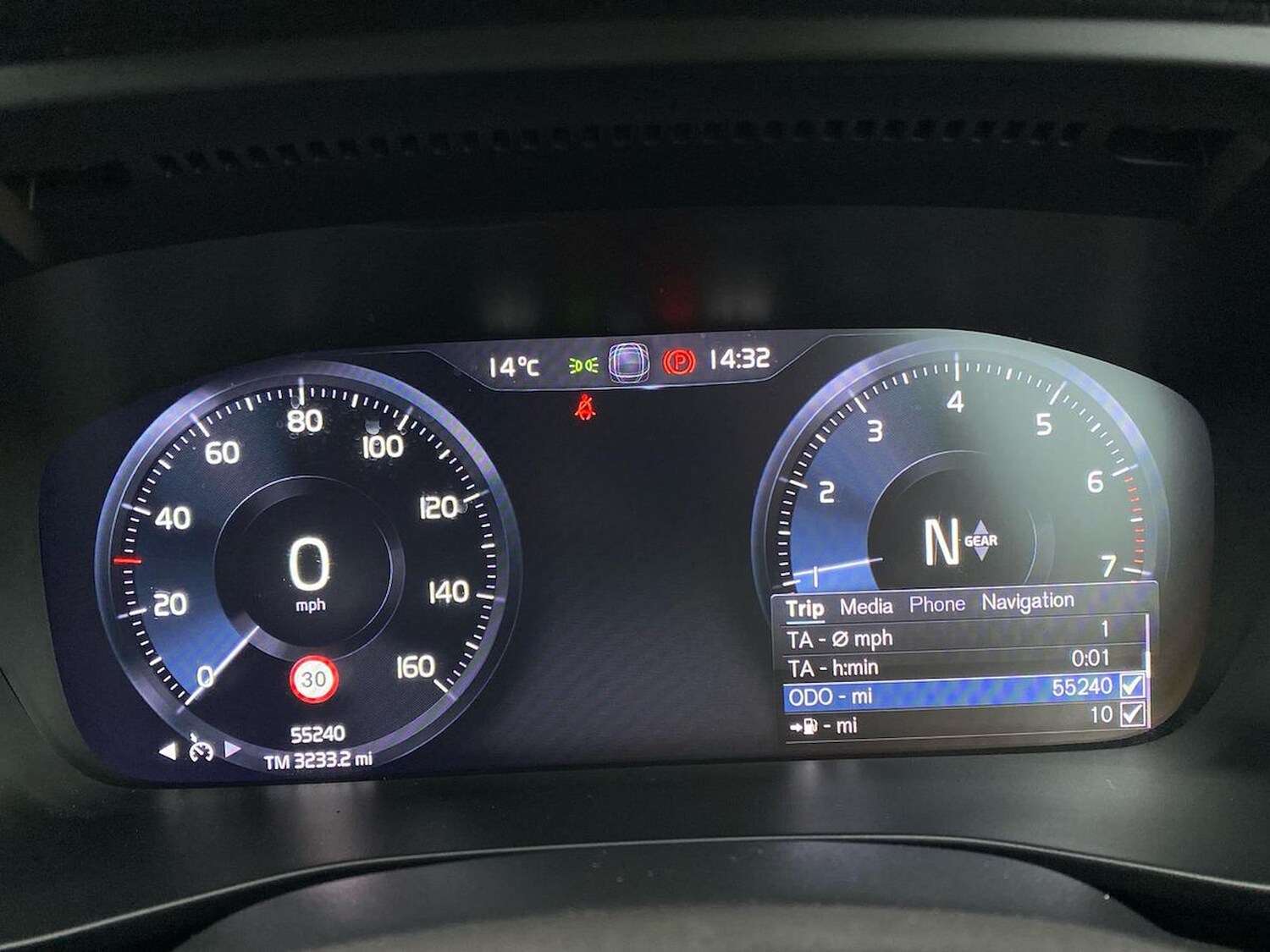 Used Volvo XC40 2020 for sale - 76490758: Photo 11