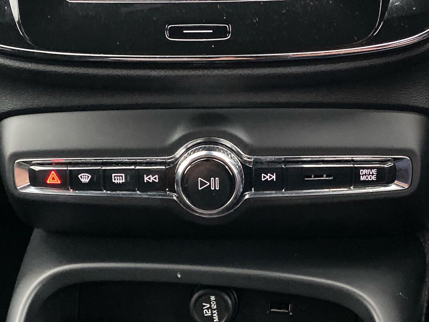 Used Volvo XC40 2020 for sale - 76490758: Photo 13