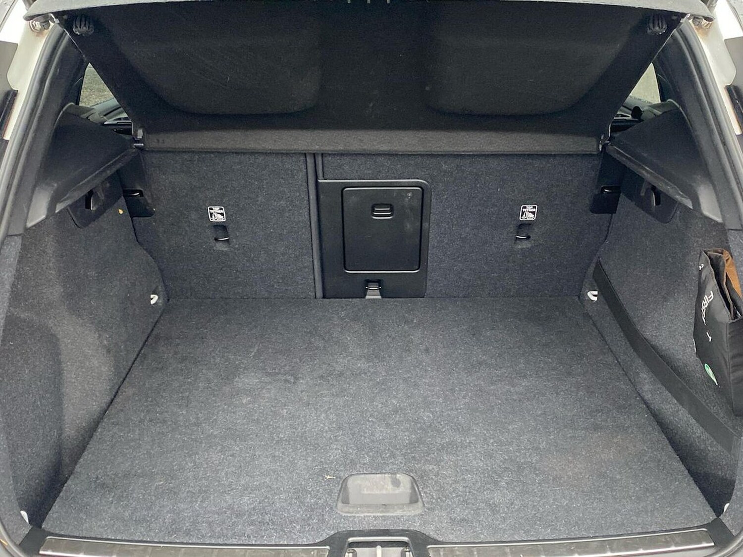 Used Volvo XC40 2020 for sale - 76490758: Photo 18