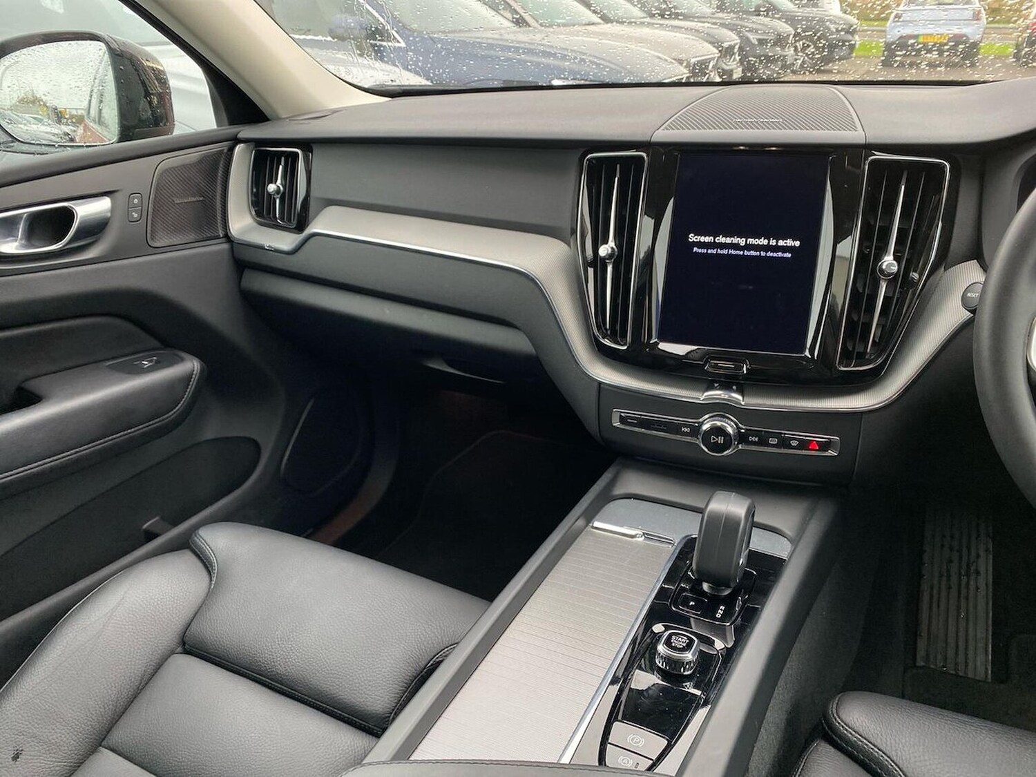 Used Volvo XC60 2023 for sale - 76365052: Photo 14