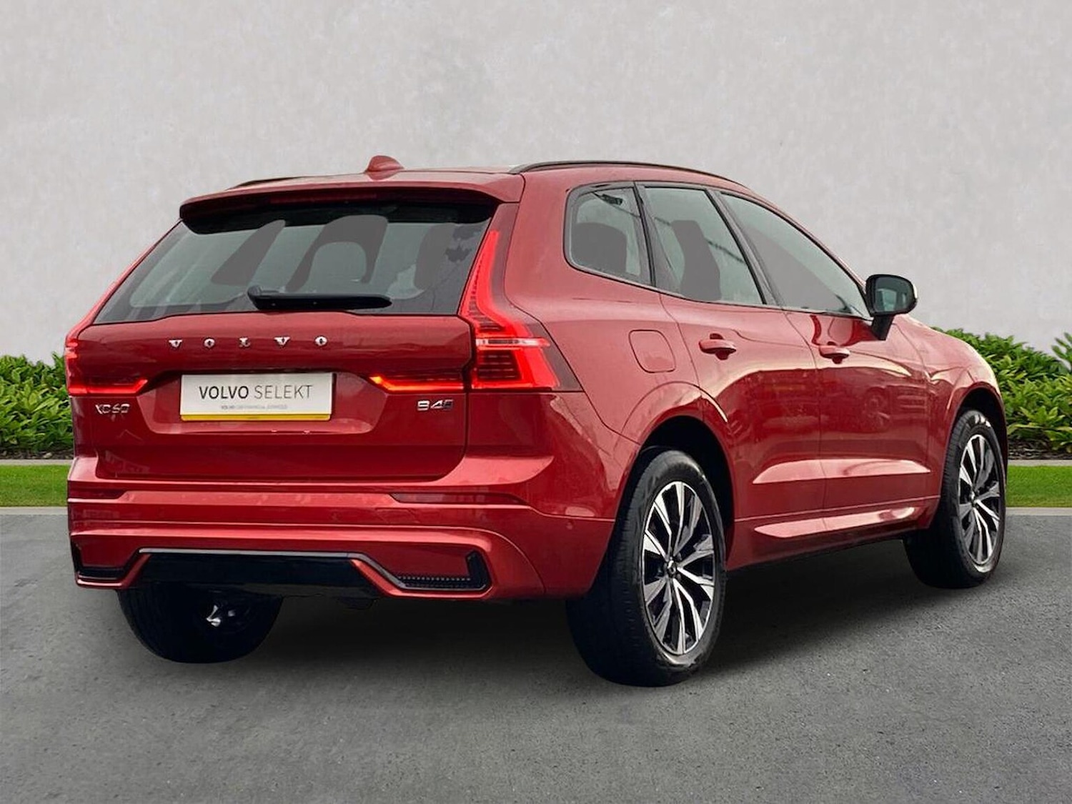 Used Volvo XC60 2023 for sale - 76365052: Photo 19