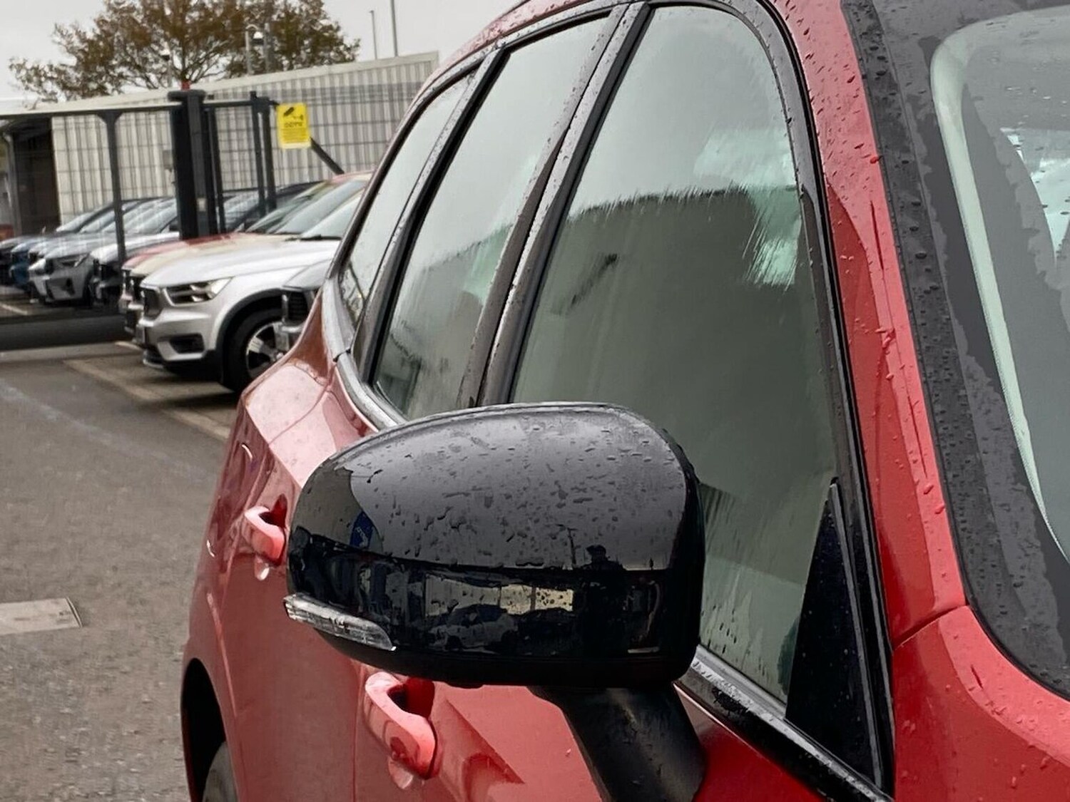 Used Volvo XC60 2023 for sale - 76365052: Photo 38