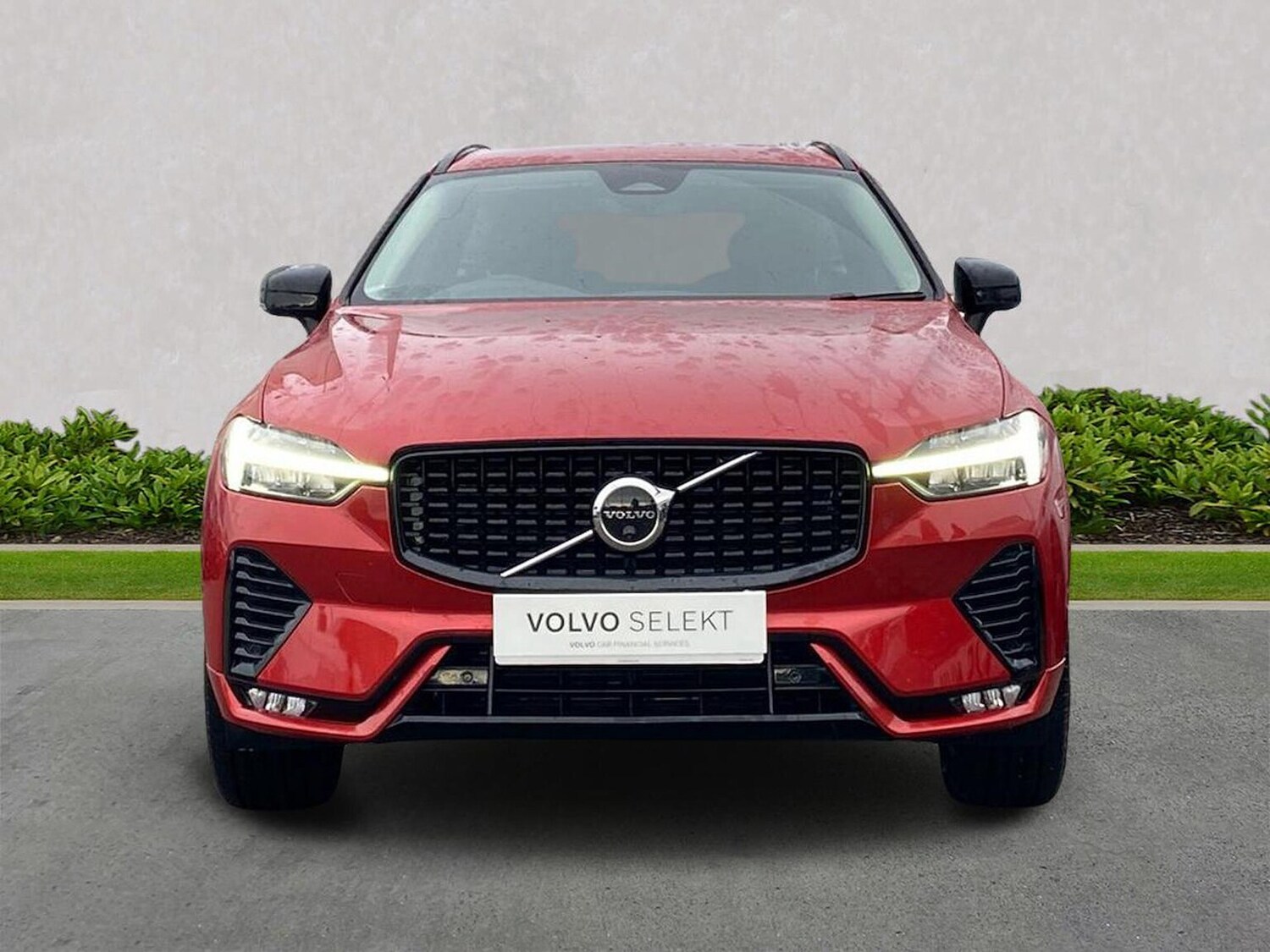Used Volvo XC60 2023 for sale - 76365052: Photo 6