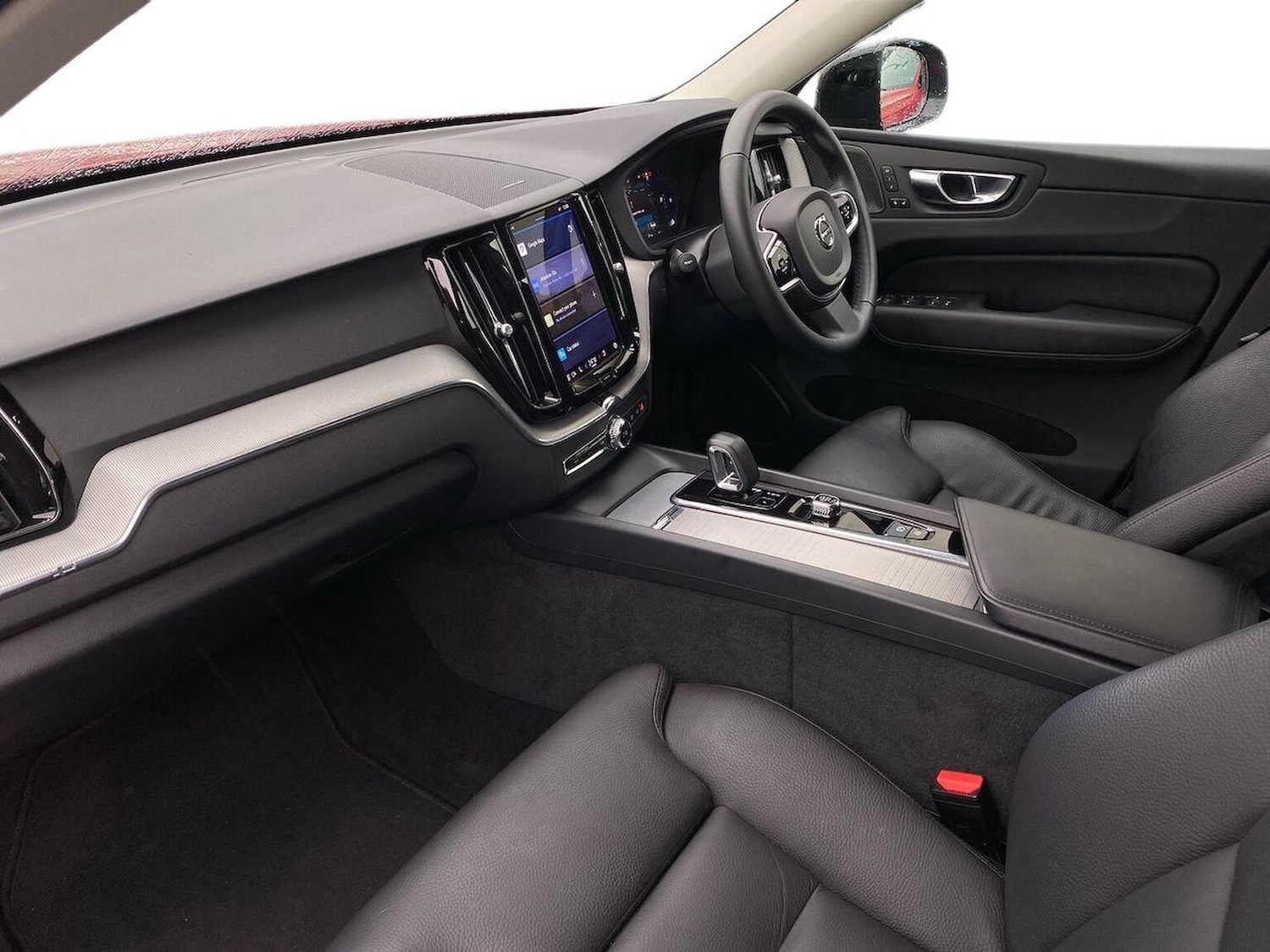 Used Volvo XC60 2023 for sale - 76365052: Photo 8