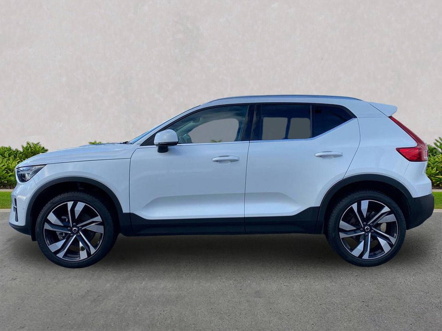 Used Volvo XC40 2025 for sale - 77489717: Photo 19